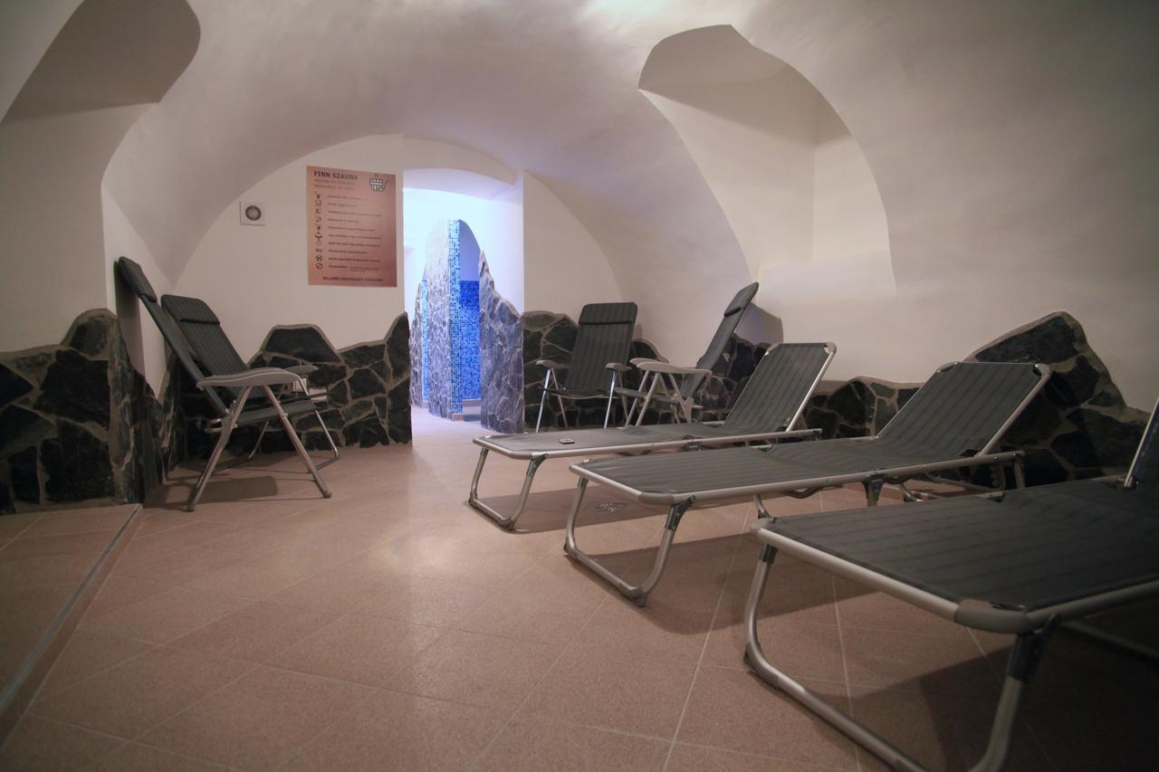 Pizza Tabor Apartman Miskolc Bagian luar foto